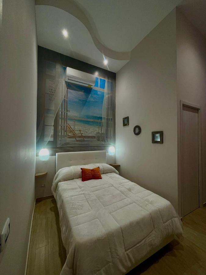 Venezia Rooms Неаполь Экстерьер фото
